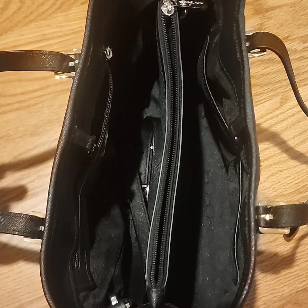 Michael Kors chic black